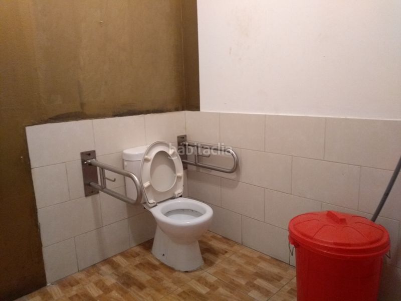 Foto 476b335b-e057-4bbc-99ea-026aaa35ab1c. Local comercial a Raval Barcelona