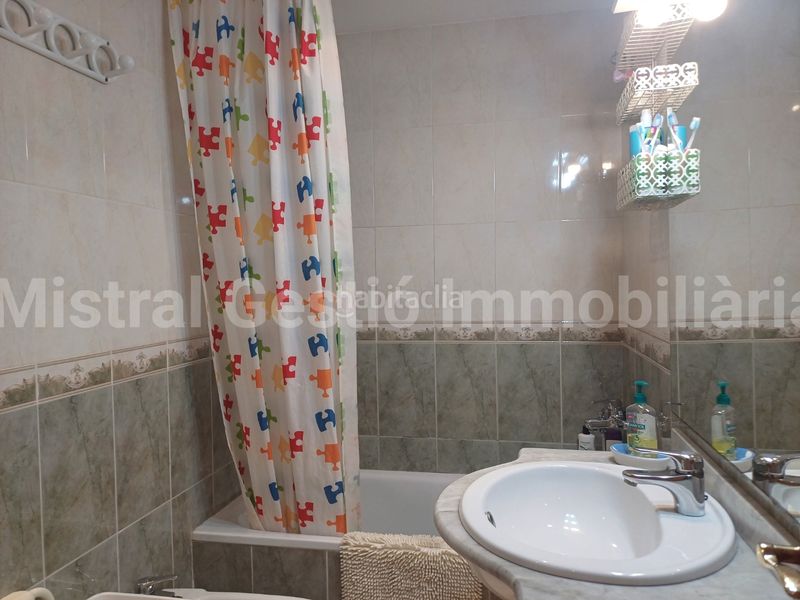 Foto d2dd15f2-7454-4f53-8cc3-0daf937b6535. Àtic amb aparcament piscina a Calafell platja Calafell