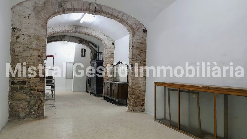 Foto 0fbbd015-08b7-45b3-9acd-5db86b87d25b. Local comercial a Gòtic Barcelona