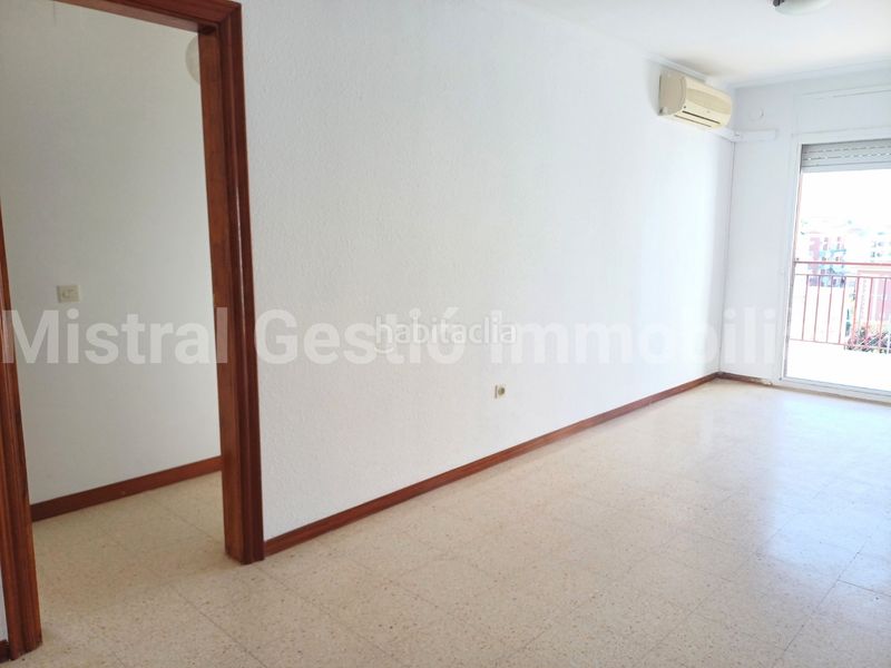 Foto 35573472-d604-4750-b250-993cf780f7e3. Pis amb piscina a Segur de Calafell nucli urbà Segur de Calafell