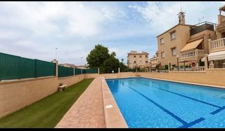 Rent Semi detached house in Torreblanca. Fabuloso chalet adosado