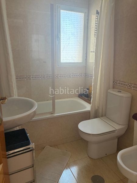 Foto bf4886da-0f0b-4bdb-b923-5aa7f3e37233. Lloguer pis amb calefacció piscina a Playa Muchavista Campello (el)