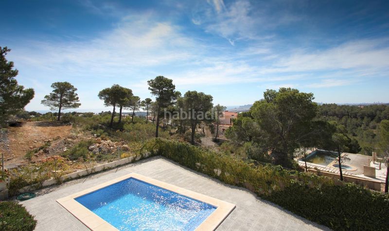 Foto 8aa6c16e-1d06-48bc-a1f3-c83dbf562431. Lloguer casa adossada amb calefacció aparcament piscina a Altea