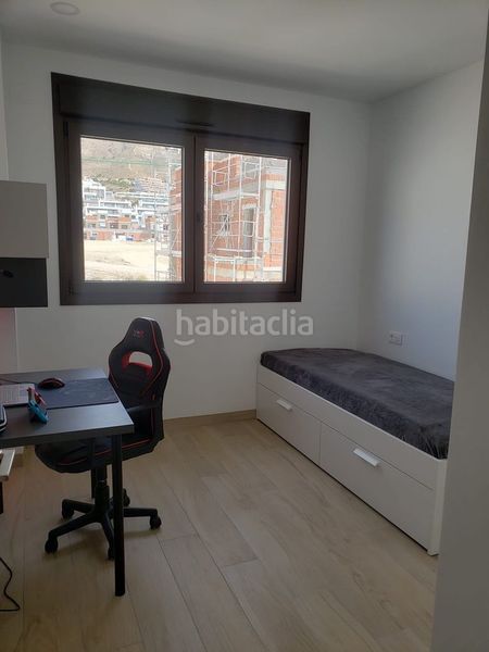 Foto ae580cba-660b-4b74-af66-5771d467319c. Rent duplex with heating parking pool in balcón de Finestrat-terra marina Finestrat
