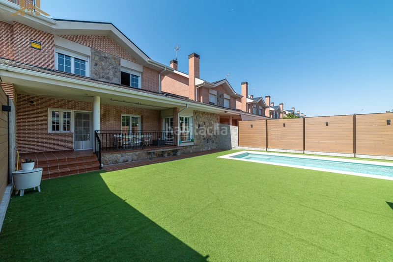 Foto 3dd75fa5-6b09-46b9-94b0-9e1ed337a8a5. Chalet en calle isla 4 en señorío de Illescas Illescas