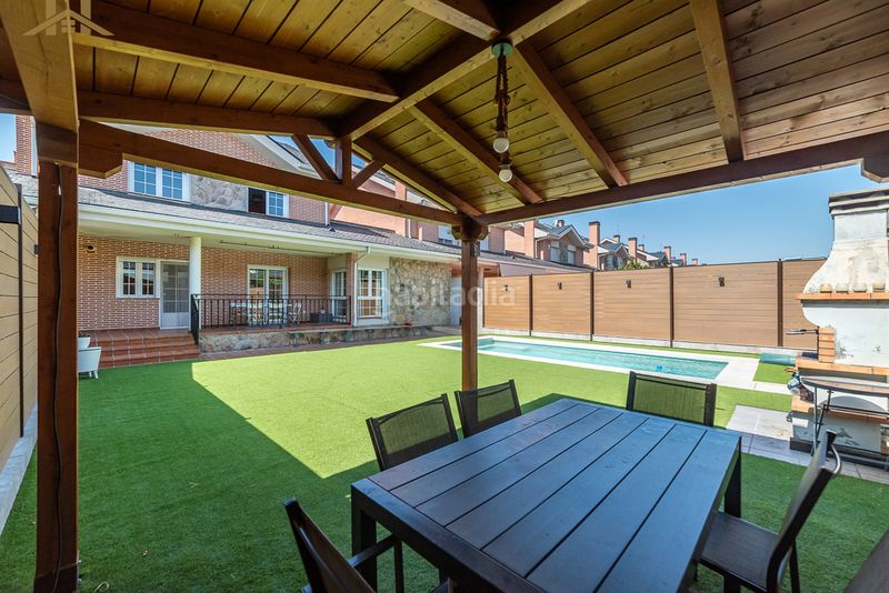 Foto f2610fd7-c1bd-447e-8f87-9530ad15b811. Xalet a calle isla 4 a señorío de Illescas Illescas
