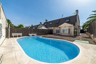 Chalet in Calle alemania 39