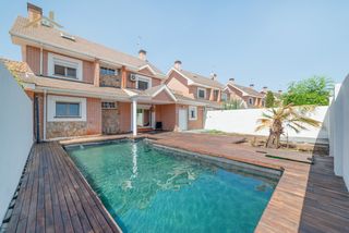 Chalet  Calle las lomas 9c