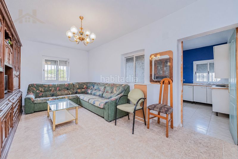 Foto 5ff5c200-489f-4b97-b1cf-17ae570eb68a. Chalet in calle petunia 9 in Yeles