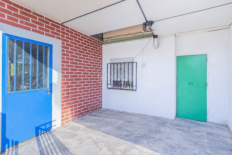 Foto d0834c59-7001-4f9c-a846-26926df0af22. Chalet in calle petunia 9 in Yeles