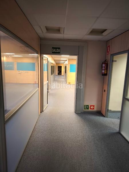 Foto fdbb9c92-6a37-4ee8-b4d6-9864e6815c5b. Alquiler oficina  en Roquetes-Can Magí Sant Cugat del Vallès