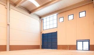 Nau industrial a Carrer fusters 101. Conjunto de naves en perfecto estado en valls (varias superficie
