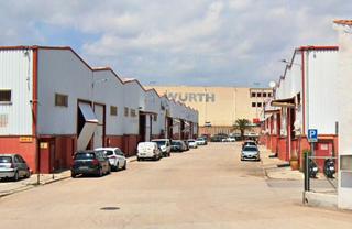 Lloguer Nau industrial a Santa Perptua de Mogoda. Nave industrial en recinto privado y vallado (en santa perptua