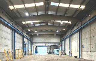 Miete Fabrikhalle in Parets del Vallès. Nave industrial en perfecto estado, con suministros de alta, en