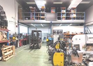 Fabrikhalle in Mas Rampinyo - Montcada Nova - Carrerada. Nave en excelente estado y buena imagen, en venta en montcada i