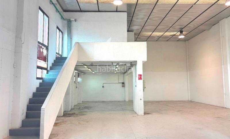 Foto abc3ea71-7628-4def-b184-fc6868e99fe2. Rent industrial building in Polinyà
