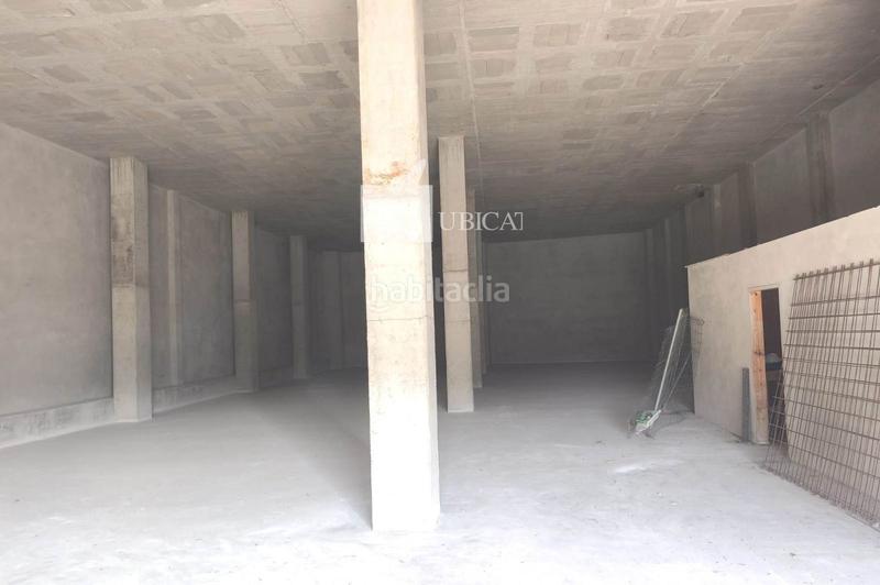 Foto 66d1cb60-aa1e-410a-bcaa-de3e29120de9. Rent industrial building in Almeda - El Corte Inglés Cornellà de Llobregat