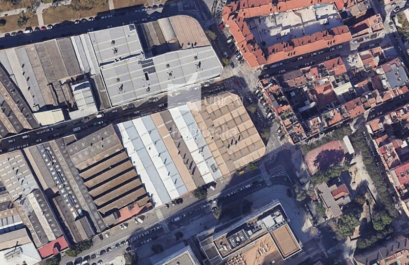 Foto 4c587e7e-62c1-4a9b-aa58-86b8eb26ab9f. Miete fabrikhalle in Almeda - El Corte Inglés Cornellà de Llobregat