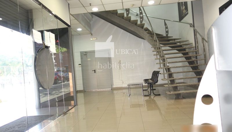Foto ae510776-dd3c-4e63-85f9-c0a59ec06127. Miete fabrikhalle in Almeda - El Corte Inglés Cornellà de Llobregat