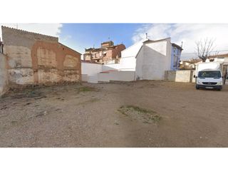 Wohngrundstück in Calle san juan 9. Gran oportunidad! solar de 1.109 m en terrer zaragoza  alta edif
