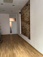 Miete Büro in Tona. Local comercial