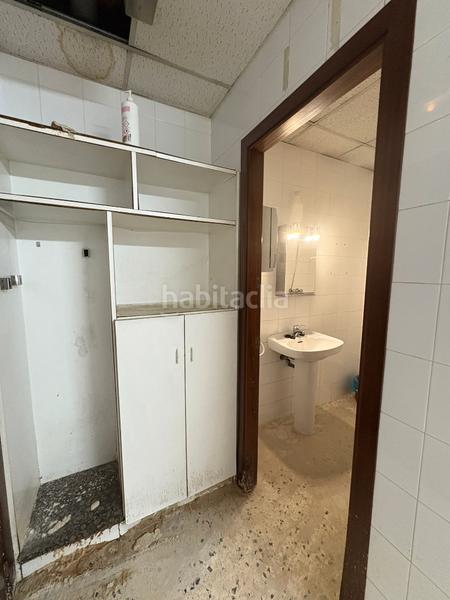 Foto 5156757e-7199-41d7-a81a-f4ee27661a74. Geschäftsraum in Tona