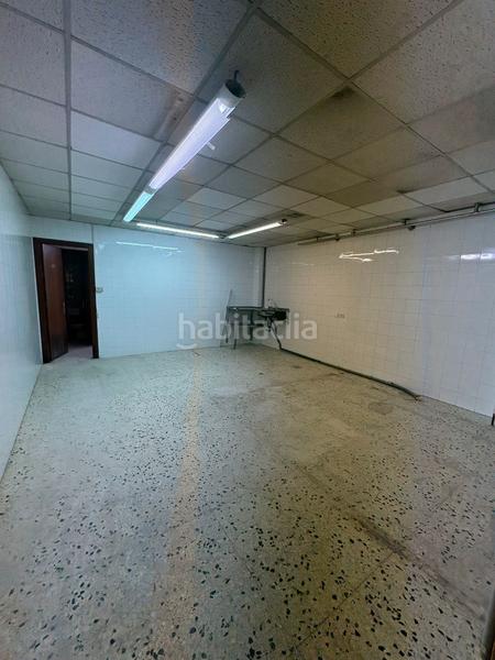 Foto b73242cb-0e4d-4af1-8448-535d60f5d60f. Geschäftsraum in Tona