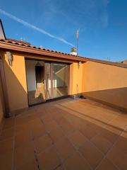 Dúplex en Tona. Duplex en tona