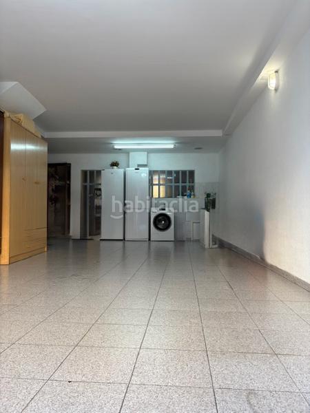 Foto caded003-0dfb-4402-89d3-8317de281fd8. Reihenhaus mit heizung in Tona