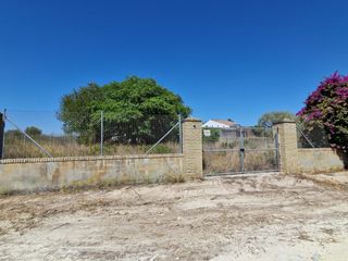 Country house in Carretera de Sanlúcar - Sudamérica. Finca rúst. en venta en las veguetas.