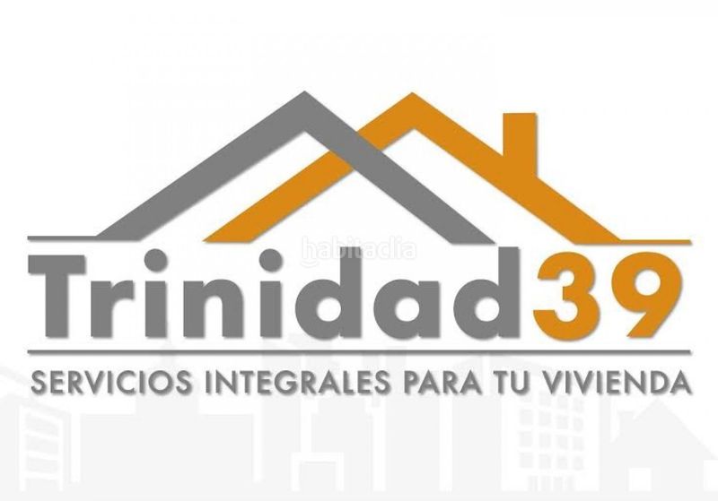Foto da421c68-82f4-4a2a-9fe6-4533b5125e92. Nau industrial a Onda