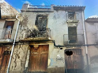 Maison à Borriol. Casa venta en borriol, zona centroiglesia, 410 m. de superficie,