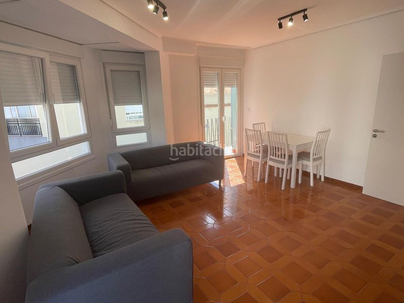 Foto 788ed6f4-0877-4b10-90cd-cbd4ca6e2c0e. Piso  venta en castellón, zona av.casalduch, 4 hab. 2 baños, ascensor. en Castellón de la Plana