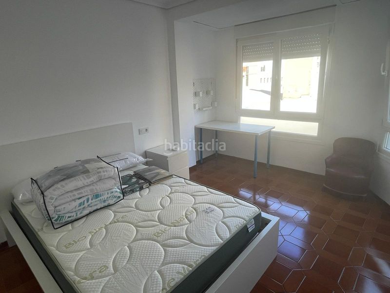 Foto 8c8a1361-e9ac-484d-b51d-07dfc354b478. Piso  venta en castellón, zona av.casalduch, 4 hab. 2 baños, ascensor. en Castellón de la Plana