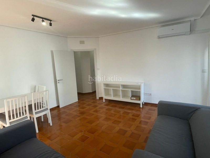 Foto a55796df-1ea8-42ec-bae0-a49f20785585. Piso  venta en castellón, zona av.casalduch, 4 hab. 2 baños, ascensor. en Castellón de la Plana