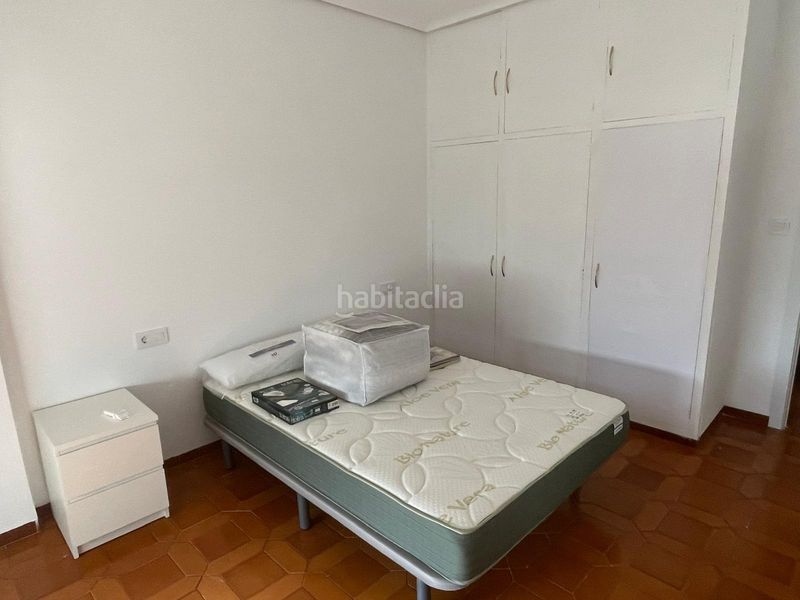 Foto e726cfeb-b303-4b26-b451-2b5cddd5534c. Piso  venta en castellón, zona av.casalduch, 4 hab. 2 baños, ascensor. en Castellón de la Plana