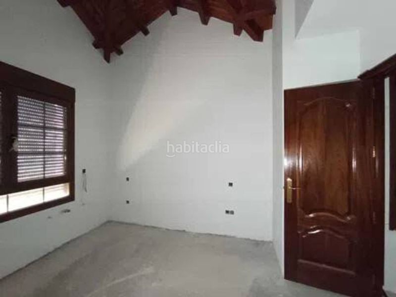 Foto 4bf5dfa9-948c-461d-b7df-9765f53c02e5. Chalet en Almorox