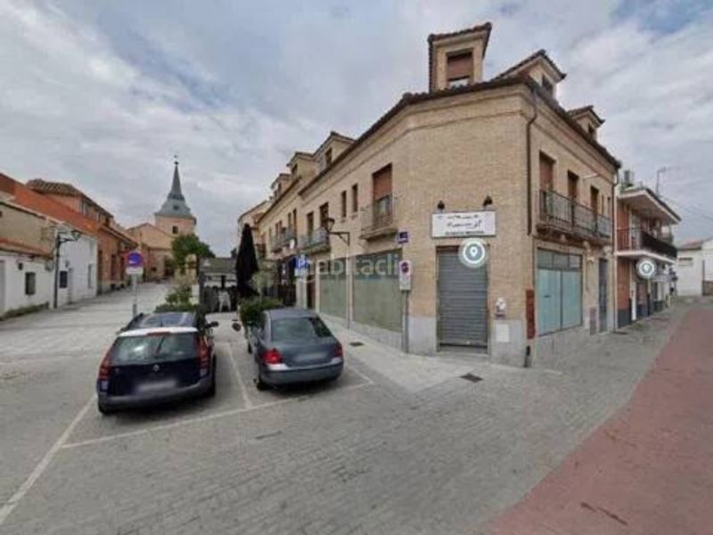 Foto 2f934bf5-6e69-4bff-b00c-0aefaedee6f3. Local comercial a Sevilla la Nueva
