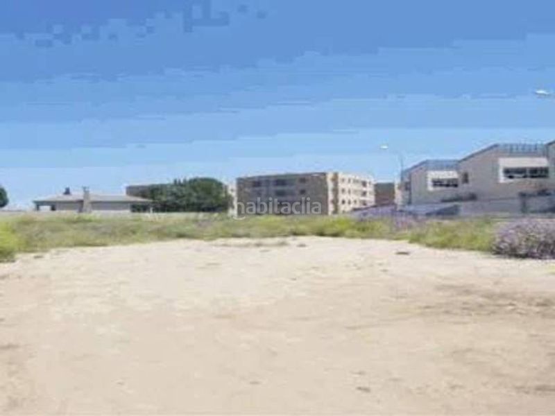 Foto ce806a8b-40b9-42e0-9224-919ada864a58. Terreny residencial a Argés