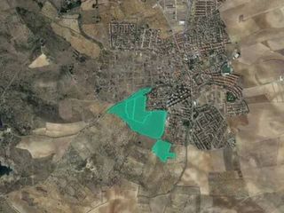 Terreno residenziale in Argés