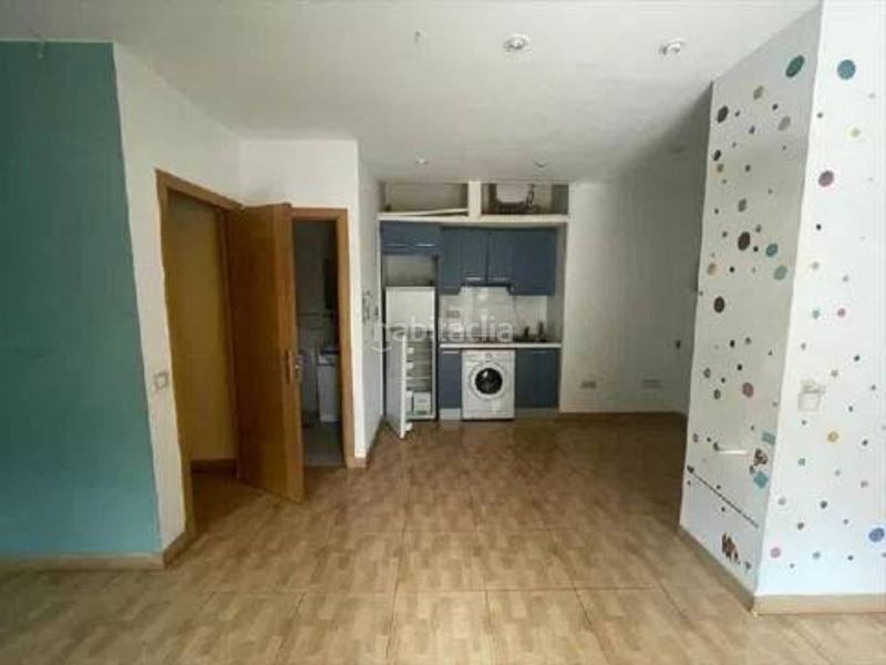 Foto b740c9ee-1dfe-4c7e-a657-9174c1f24531. Piso en Portazgo Madrid
