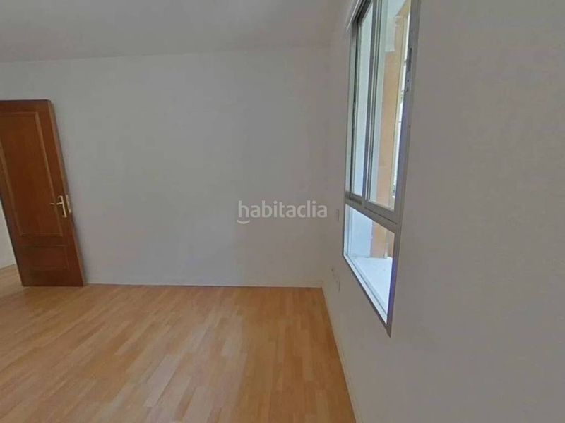 Foto c9b74d49-7e8d-48d0-a153-9370ebaa5184. Pis a Centro Fuenlabrada