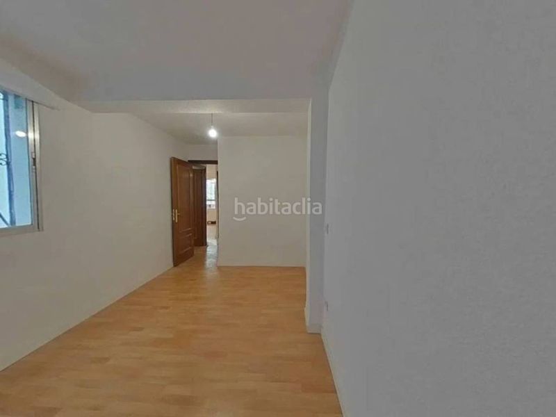 Foto e23da469-1102-47fb-84e3-ba89828f2a48. Pis a Centro Fuenlabrada