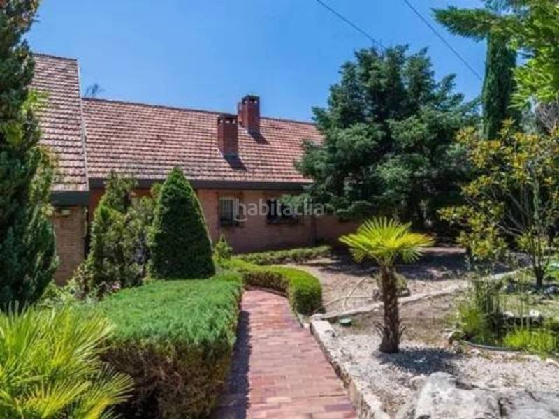 Foto 91b860c8-9c16-486a-8036-1d1c2867fcfb. Chalet dans El Gasco Torrelodones