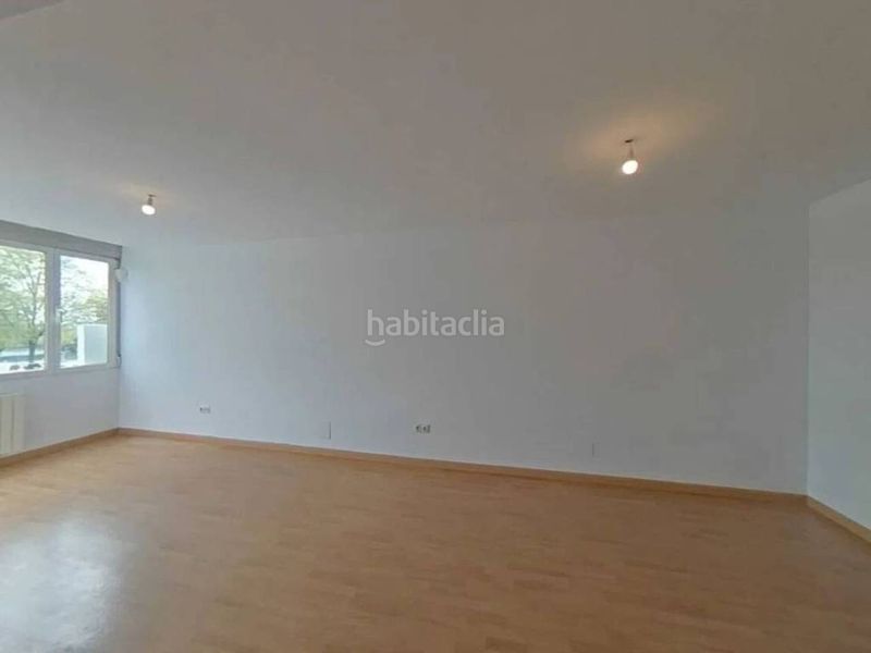Foto 5c0f7506-9053-4124-9486-1afc04cbc43f. Pis a Centro Fuenlabrada