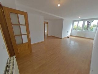 Appartement  Calle cl uruguay. Piso en venta en fuenlabrada