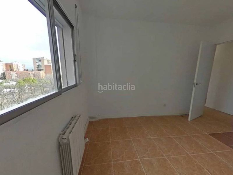 Foto 2a916596-554b-461f-9f4d-54367817c902. Pis a Abrantes Madrid
