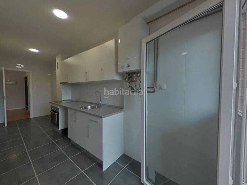 Foto 41dd7fde-3035-4a92-8343-6bffe76e2cef. Pis a Abrantes Madrid
