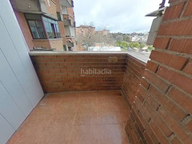 Foto 90841689-8492-40fb-afe0-970b70f34e8c. Pis a Abrantes Madrid