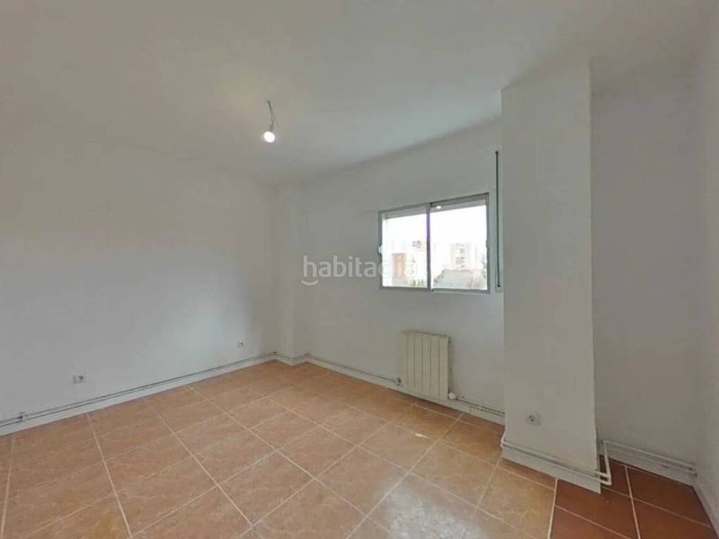 Foto d0f4f3a3-23fa-44cd-b6b6-a50d3d260fd7. Pis a Abrantes Madrid